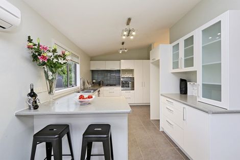 Photo of property in 14 Pacific Avenue, Poraiti, Napier, 4112