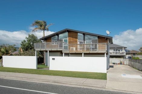 Photo of property in 1154a Papamoa Beach Road, Papamoa Beach, Papamoa, 3118