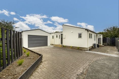 Photo of property in 20 Gebbie Road, Taradale, Napier, 4112