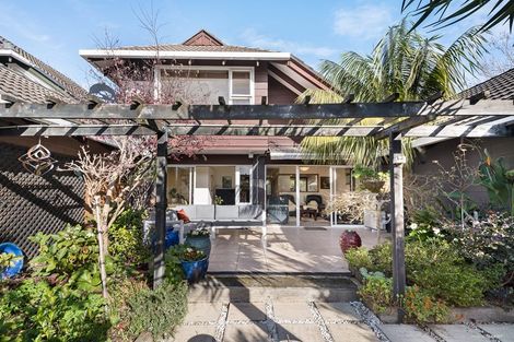 Photo of property in 2/11 Pukeora Avenue, Remuera, Auckland, 1050