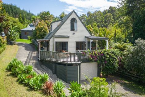 Photo of property in 115 Onemana Drive, Onemana, Whangamata, 3691