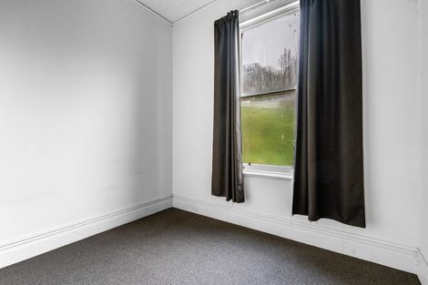 Photo of property in 16a-b Johnston Street, Gore, 9710