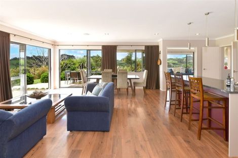 Photo of property in 306c Inland Road, Helensville, 0875