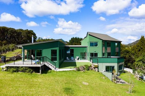 Photo of property in 1559 Pataua Road North, Pataua North, Whangarei, 0175