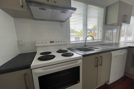 Photo of property in 29a Miro Street, New Lynn, Auckland, 0600