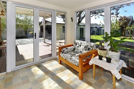 Photo of property in 6 Merton Place, Bryndwr, Christchurch, 8053