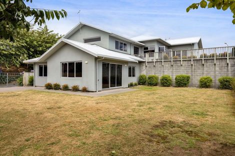 Photo of property in 188 Heta Road, Highlands Park, New Plymouth, 4312