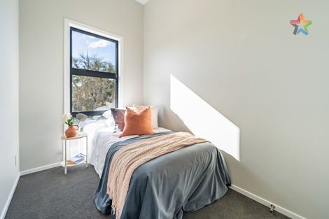 Photo of property in 380b Cambridge Terrace, Naenae, Lower Hutt, 5011