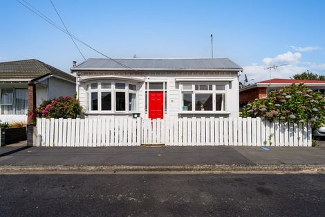 Photo of property in 34 Rutherford Street, Caversham, Dunedin, 9012