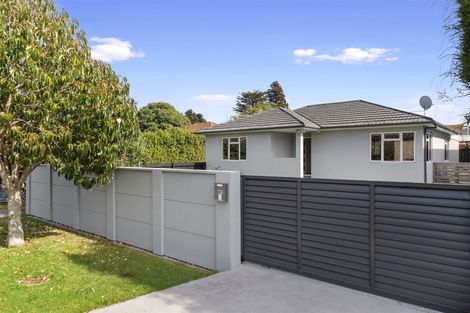 Photo of property in 411 Devonport Road, Tauranga South, Tauranga, 3112