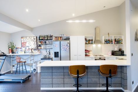 Photo of property in 94 Lake Panorama Drive, Henderson Valley, Auckland, 0612