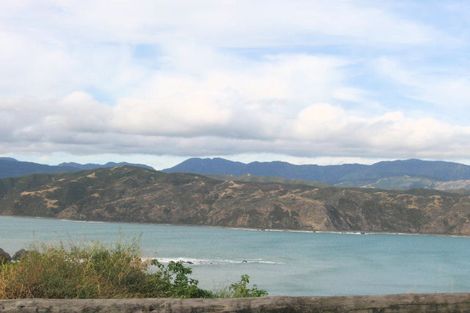 Photo of property in 86 Sidlaw Street, Strathmore Park, Wellington, 6022