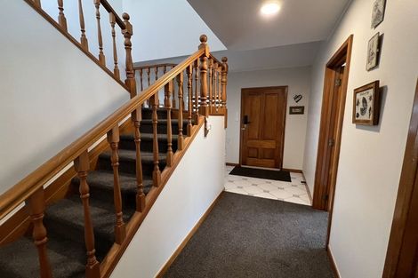 Photo of property in 17 Constable Lane, West Harbour, Auckland, 0618