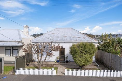 Photo of property in 10 Dick Street, South Dunedin, Dunedin, 9012