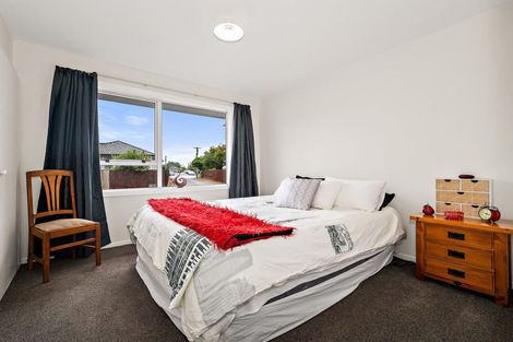 Photo of property in 31 Horton Place, Avondale, Christchurch, 8061