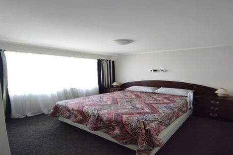 Photo of property in 1/25 Shirley Avenue, Papakura, 2110