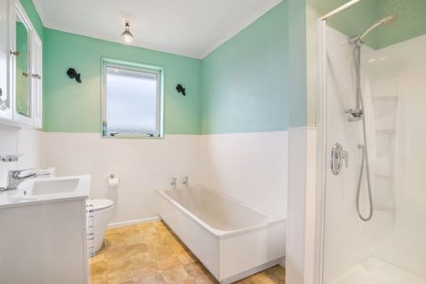 Photo of property in 79 Egerton Road, Winton, 9781