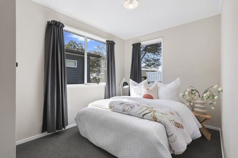 Photo of property in 20 Virgo Place, Glen Eden, Auckland, 0602