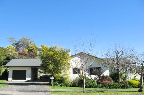 Photo of property in 48 Durham Drive, Havelock North, 4130