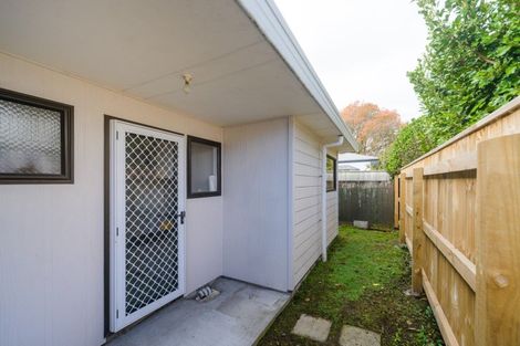 Photo of property in 45 Manapouri Crescent, Hokowhitu, Palmerston North, 4410