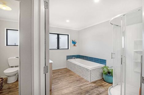 Photo of property in 21 Collins Drive, Waikuku Beach, 7402