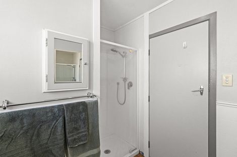 Photo of property in 6 Carlton Terrace, Westown, New Plymouth, 4310