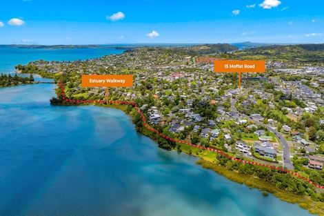 Photo of property in 15 Moffat Road, Red Beach, 0932