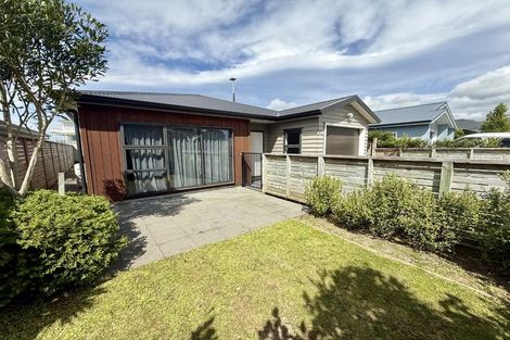 Photo of property in 8 Avalon Park Drive, Avalon, Lower Hutt, 5011