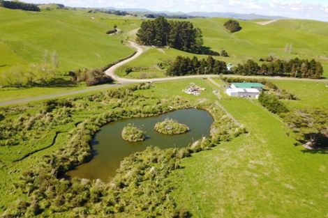 Photo of property in 321 Te Kakapo Valley Road, Dannevirke, 4978