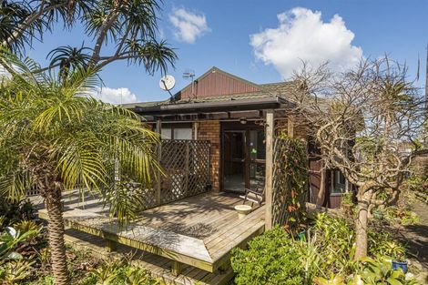 Photo of property in 2/2 Graham Street, Regent, Whangarei, 0112