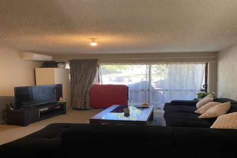 Photo of property in 2/12 Oakley Avenue, Claudelands, Hamilton, 3214