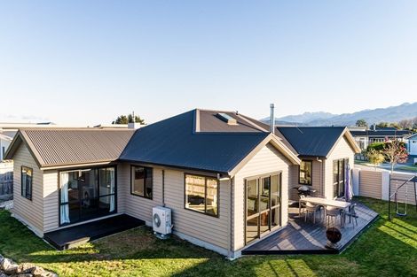 Photo of property in 5 Memorial Drive, Motueka, 7120
