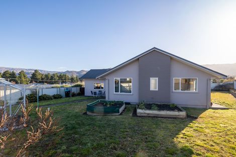 Photo of property in 12 Chandler Crescent, Clyde, 9330