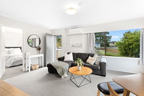 Photo of property in 1/20 Gladys Avenue, Glenfield, Auckland, 0629