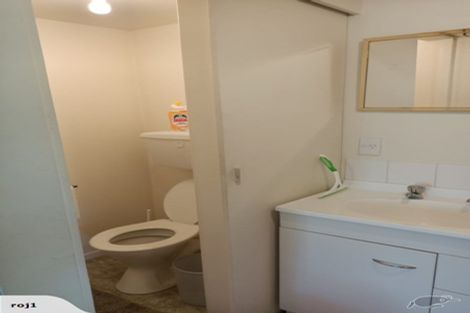 Photo of property in 80 Withells Road, Avonhead, Christchurch, 8042