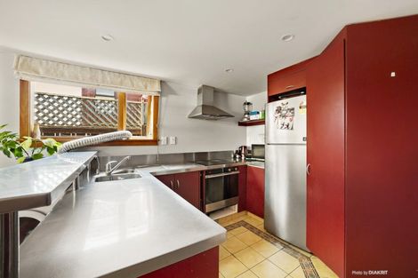 Photo of property in 42 Kaikoura Street, Maupuia, Wellington, 6022