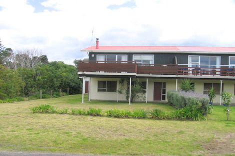 Photo of property in 113b Ranfurly Road, Whangamata, 3620