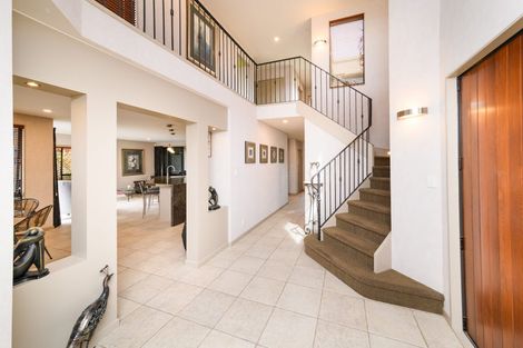 Photo of property in 4 The Strand, Fitzherbert, Palmerston North, 4410