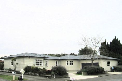 Photo of property in 1 Anzac Avenue, Onekawa, Napier, 4110