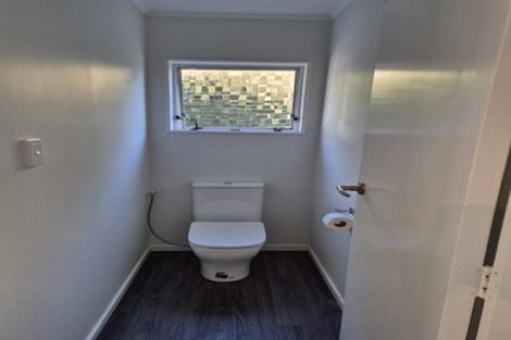 Photo of property in 25a Woodvale Grove, Fairfield, Lower Hutt, 5011