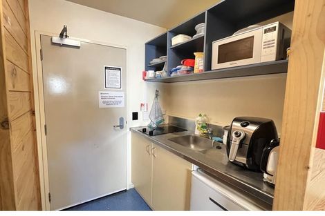 Photo of property in 1-67/4 Sussex Street, Mount Cook, Wellington, 6021