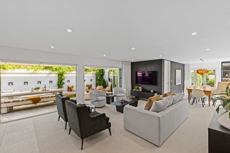 Photo of property in 45 Gracefield Avenue, Christchurch Central, Christchurch, 8013
