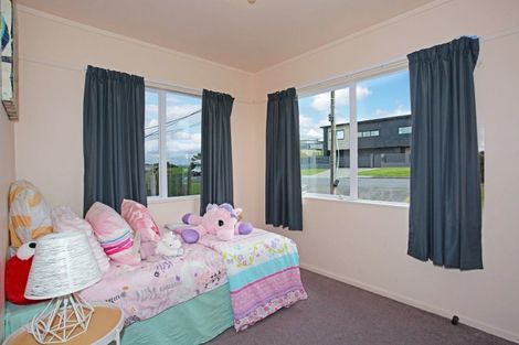 Photo of property in 67 Ardern Avenue, Stanmore Bay, Whangaparaoa, 0932