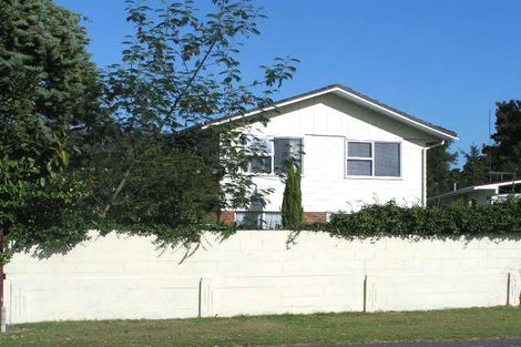 Photo of property in 131 Sunnynook Road, Forrest Hill, Auckland, 0620