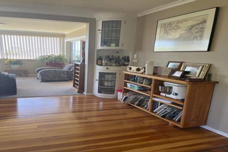Photo of property in 3 Huia Street, Foxton Beach, Foxton, 4815