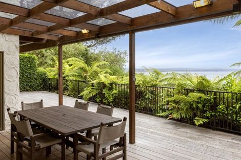 Photo of property in 817 Acacia Bay Road, Acacia Bay, Taupo, 3330