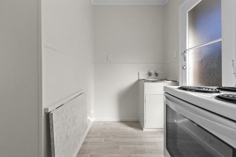 Photo of property in 77d Aurora Terrace, Hillcrest, Hamilton, 3216