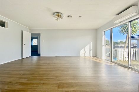Photo of property in 50 Te Irirangi Drive, Clover Park, Auckland, 2019