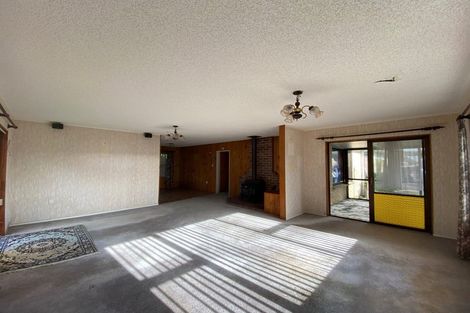 Photo of property in 9 Te Whena Place, Waitara, 4320