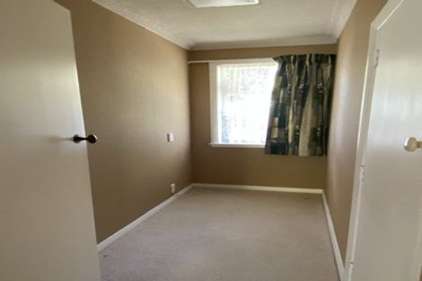 Photo of property in 18 Churchill Avenue, Hokowhitu, Palmerston North, 4410